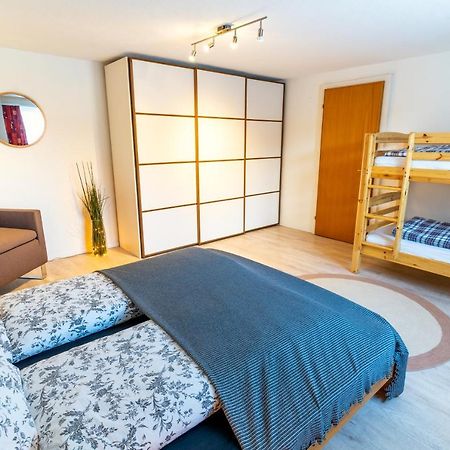 Charmantes Apartment Mit Grossem Garten .Kids4Free. Flims Eksteriør billede